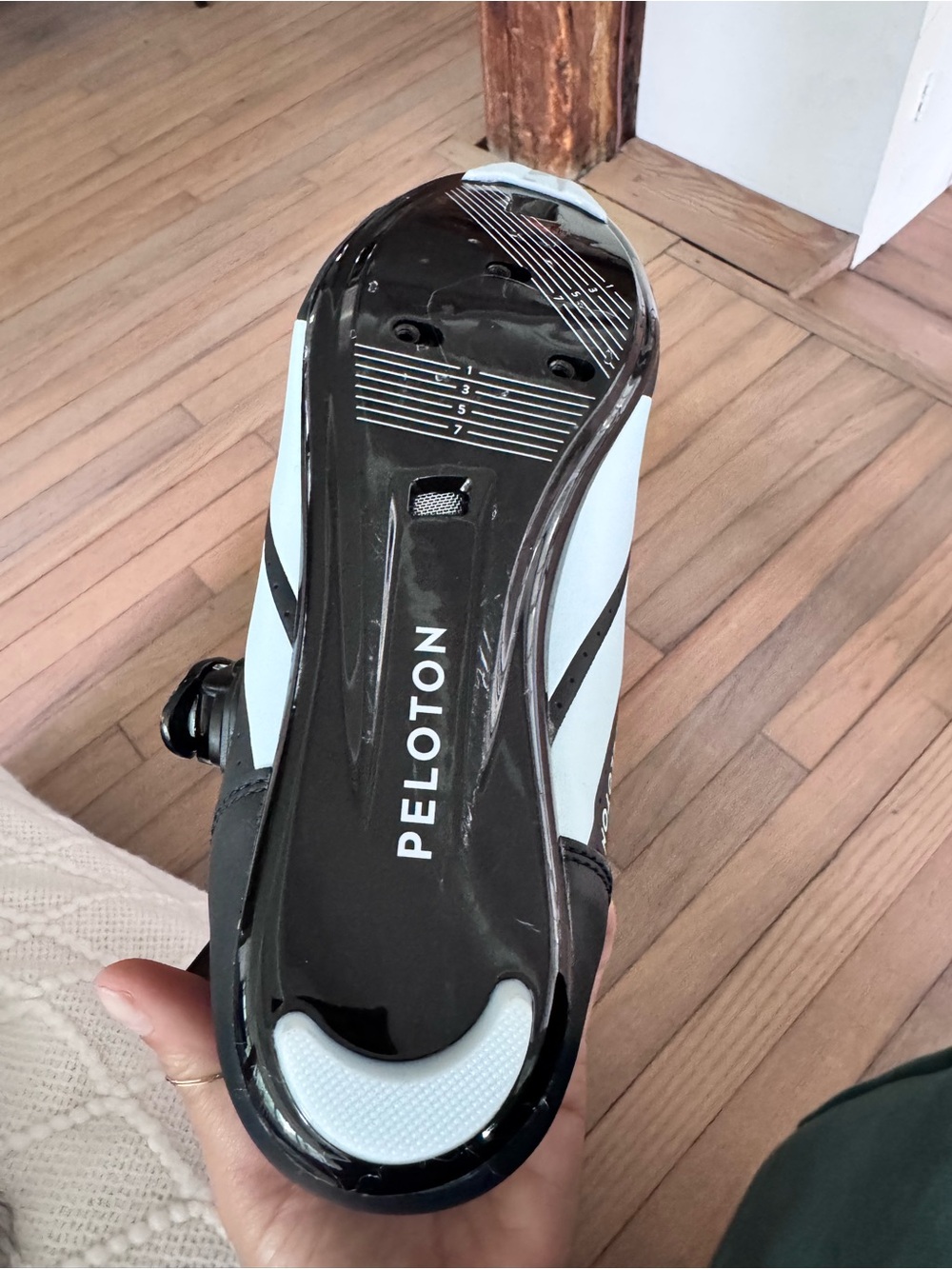 Peloton Black Cycling Shoes with Pink Liner - Picture 3 of 4